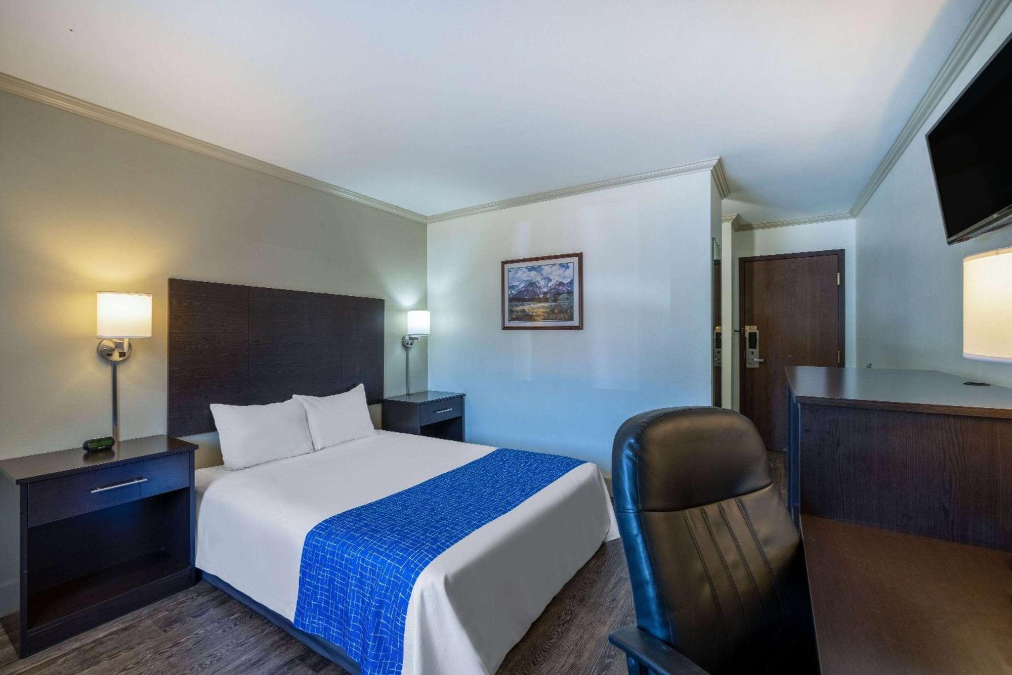 Travelodge By Wyndham Livingston Dış mekan fotoğraf