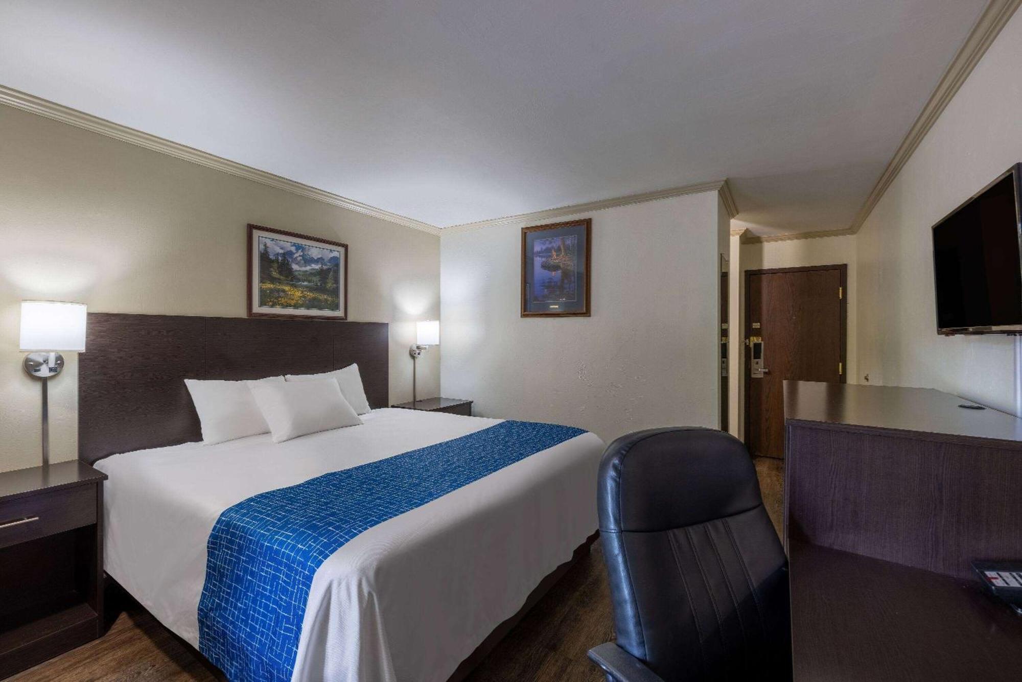 Travelodge By Wyndham Livingston Dış mekan fotoğraf